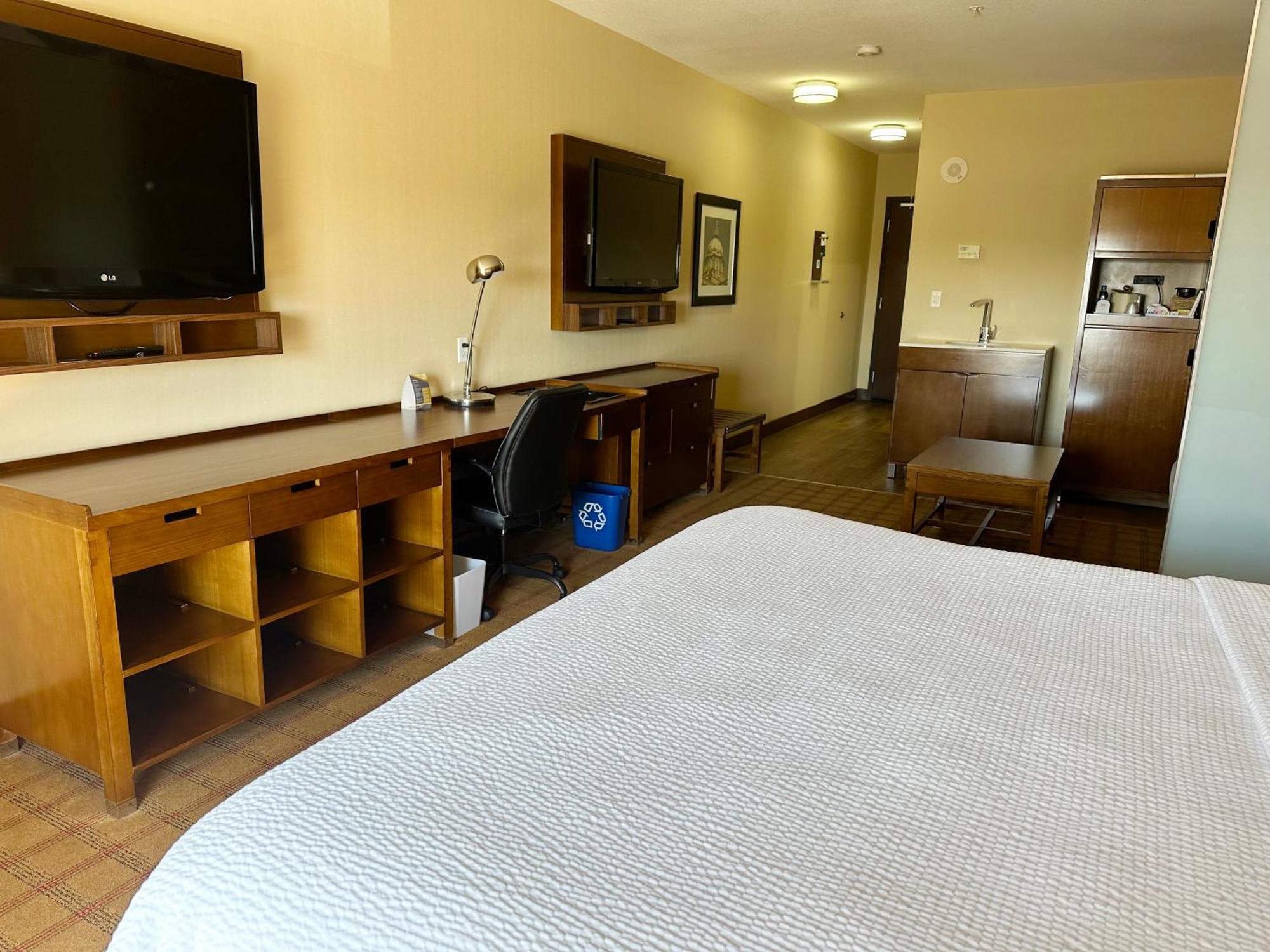 Four Points By Sheraton Edmonton Gateway Eksteriør bilde